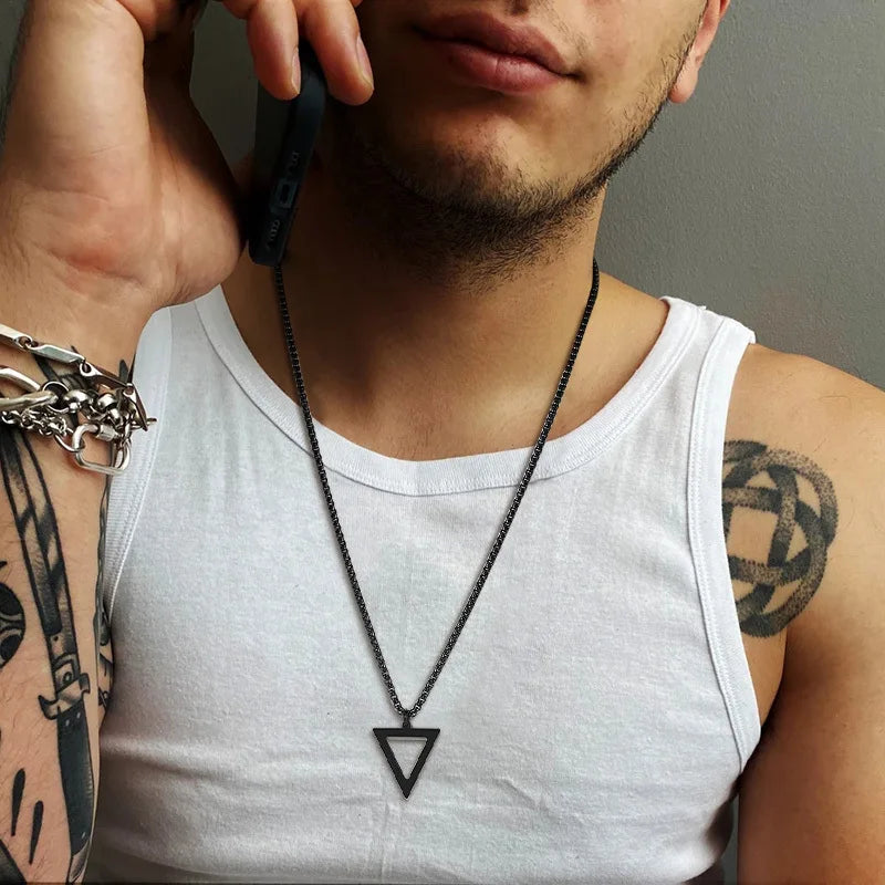 COLLAR TRIÁNGULO